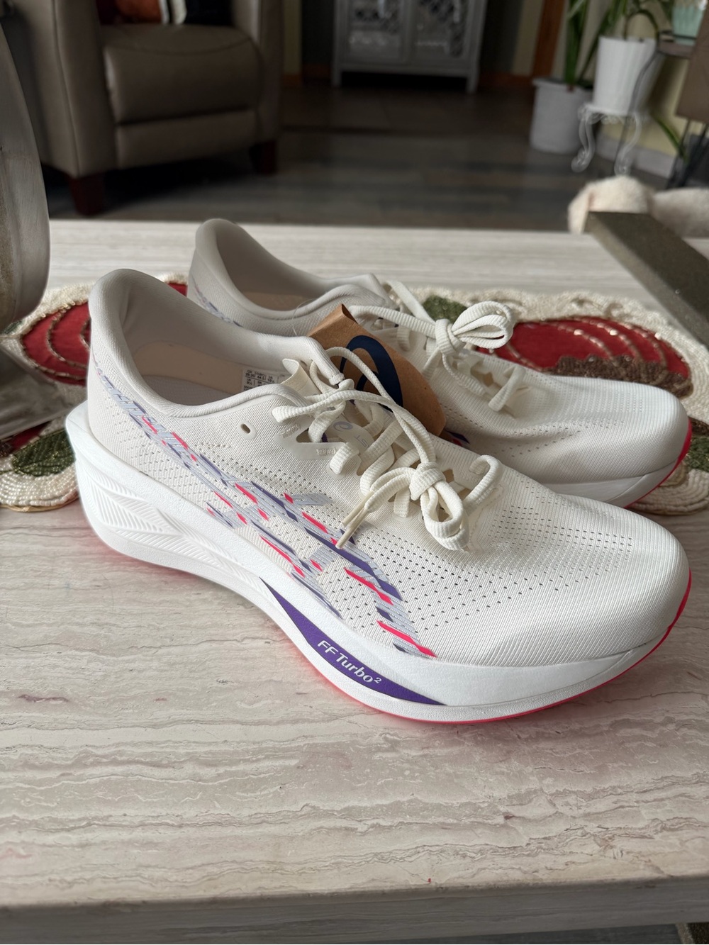 NWT ASICS Superblast 2 Men’s Size 10.5 Road Running Shoes White FF Turbo²